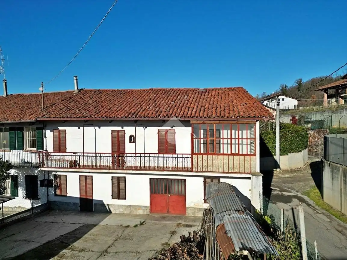 Casa indipendente in vendita a Bra