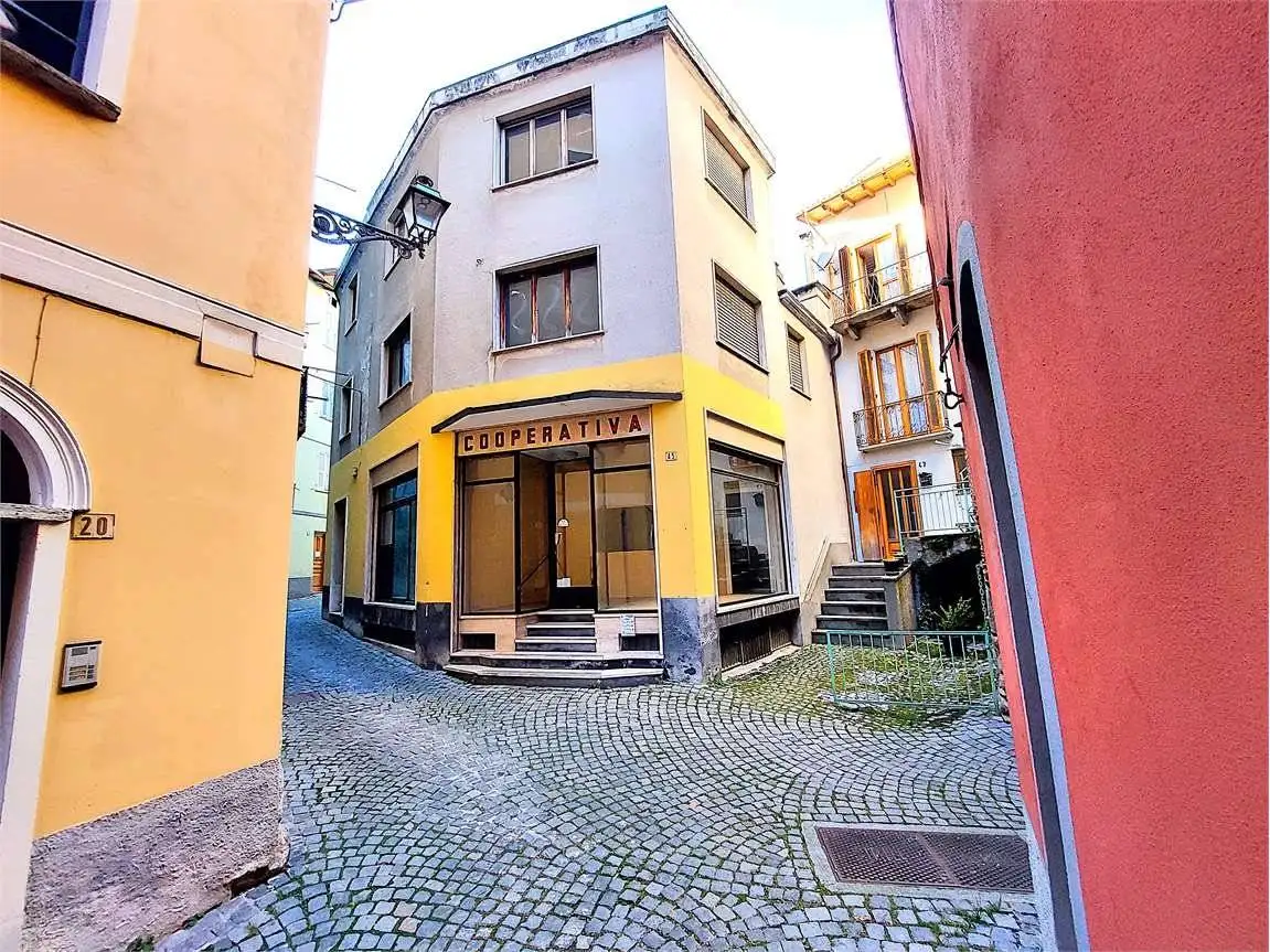 Palazzo - Edificio in vendita a Ormea