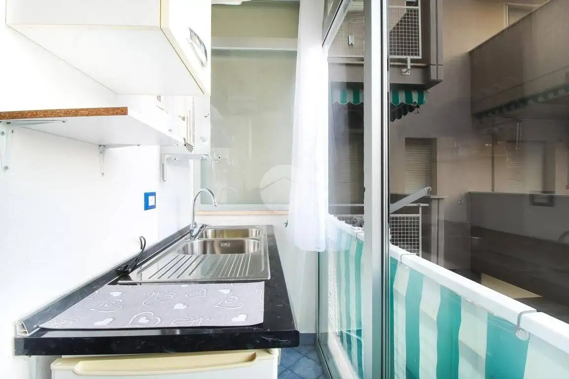 Monolocale via Cavour 85, Centro, Alba Adriatica - foto 3