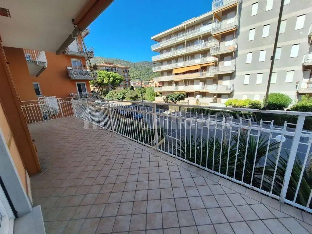 Bilocale via Cristoforo Colombo 15, Marina Di Andora, Andora - foto 2