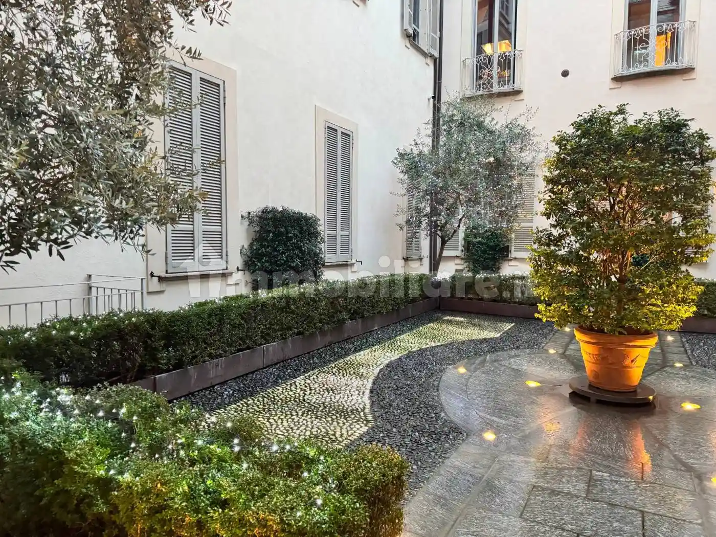 Bilocale via Santa Maria alla Porta, Carrobbio, Milano - foto 2