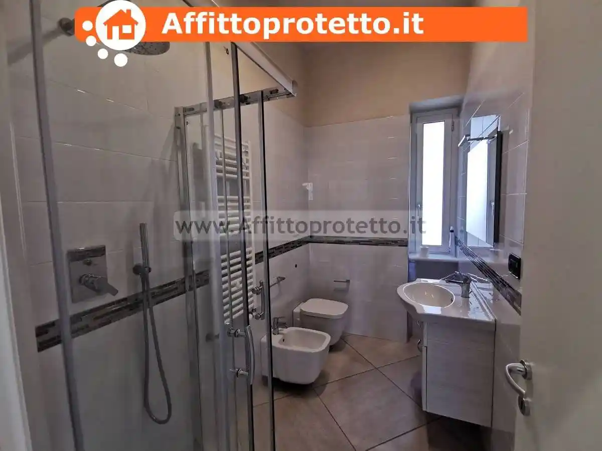 Trilocale via Adalgiso Ferrucci 18, Centro, Formia - foto 4