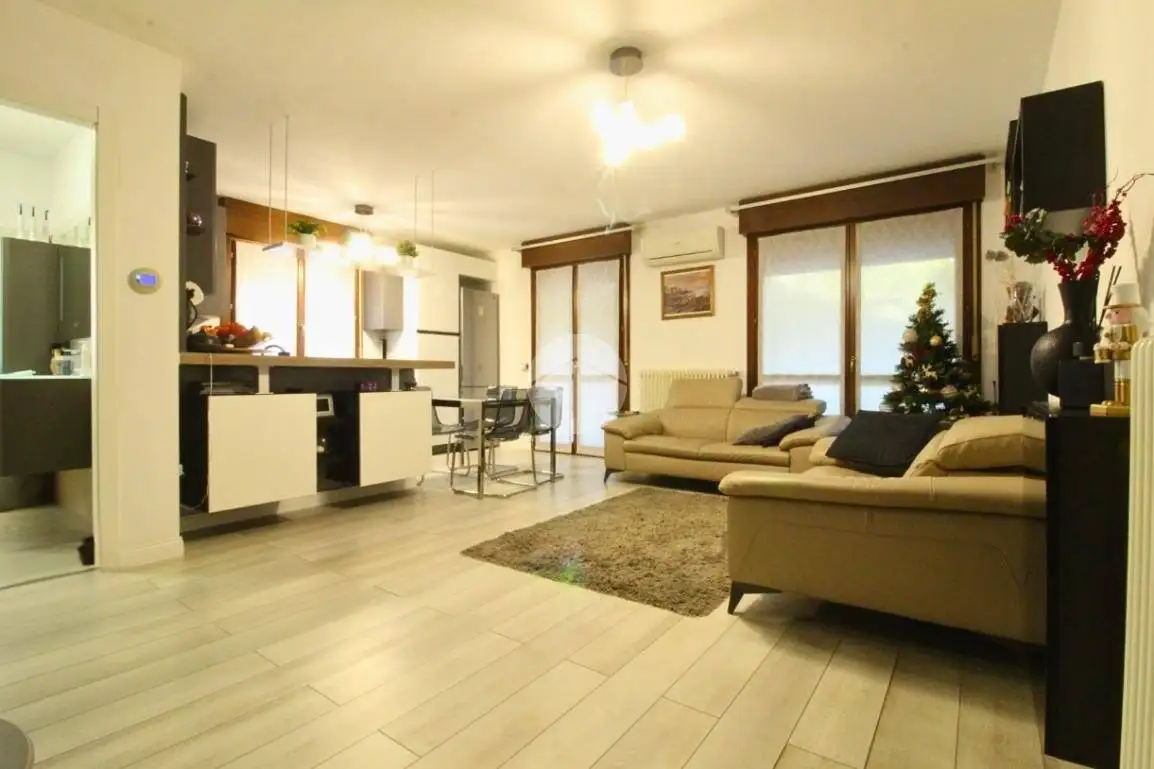 Appartamento in vendita a Parma