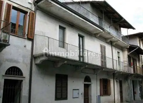 Casa indipendente in asta a Piverone