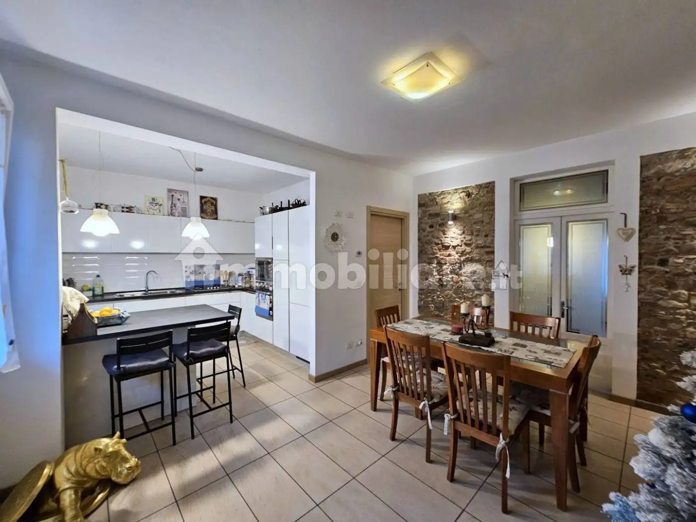 Appartamento in vendita a Cellatica