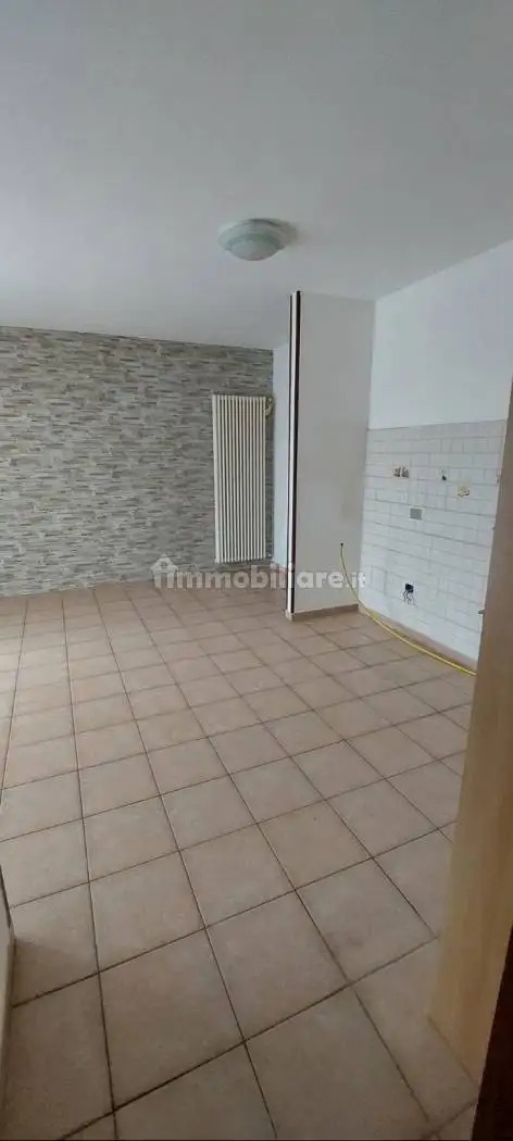 Trilocale via Danilo Guidetti 5, Centro, Castiglione delle Stiviere - foto 5