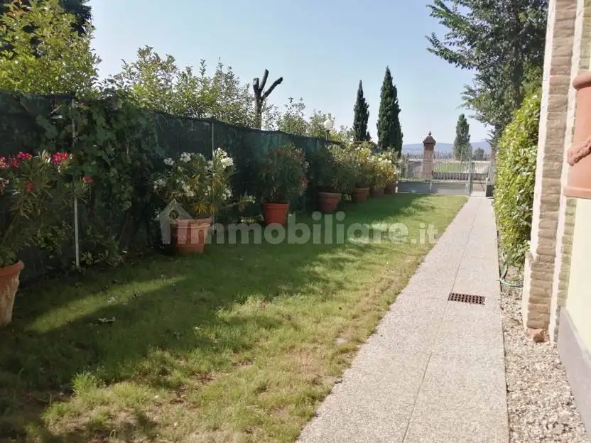 Terratetto unifamiliare 260 m², ottimo stato, Collecchio - foto 5