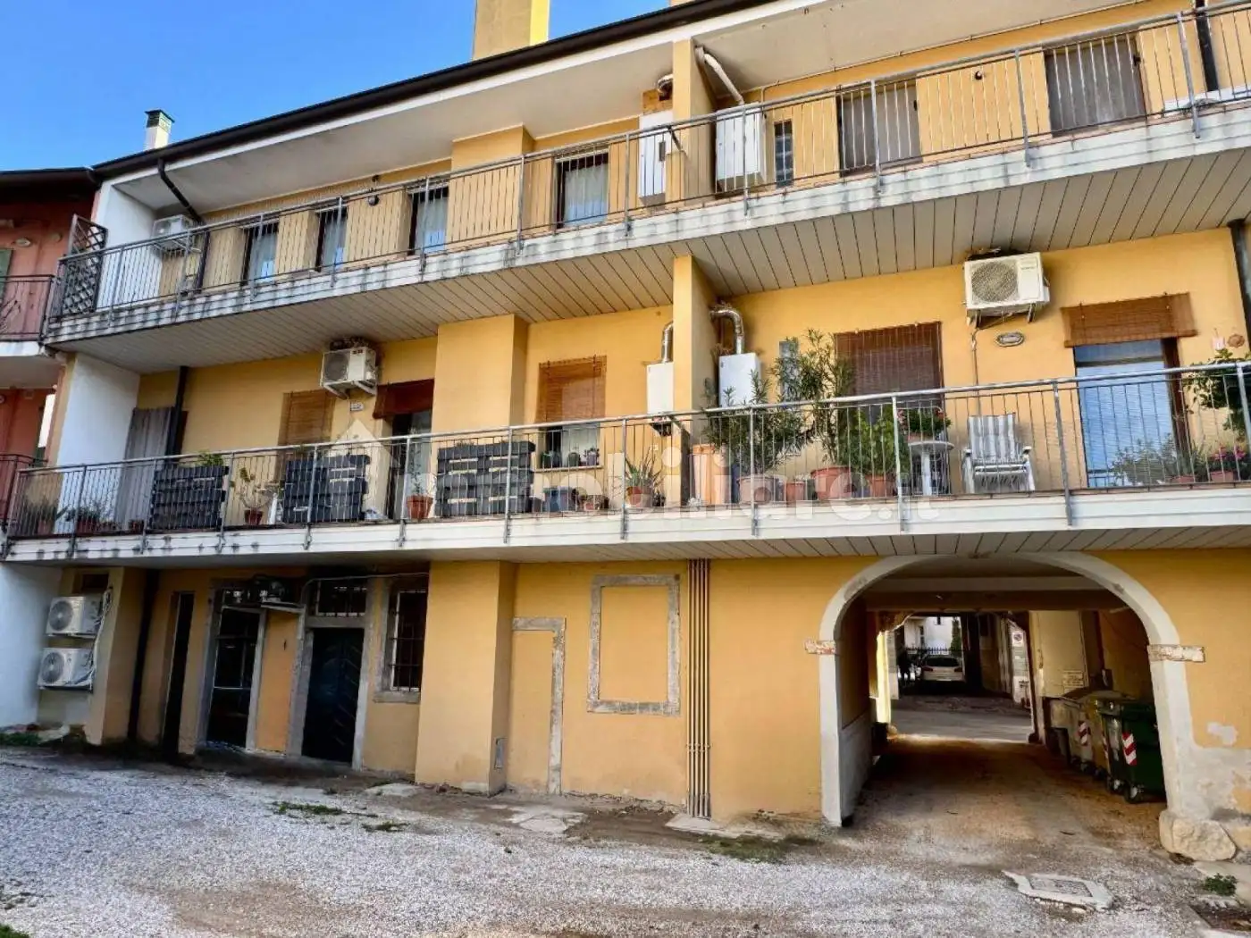 Trilocale secondo piano, Centro, Cormons - foto 2