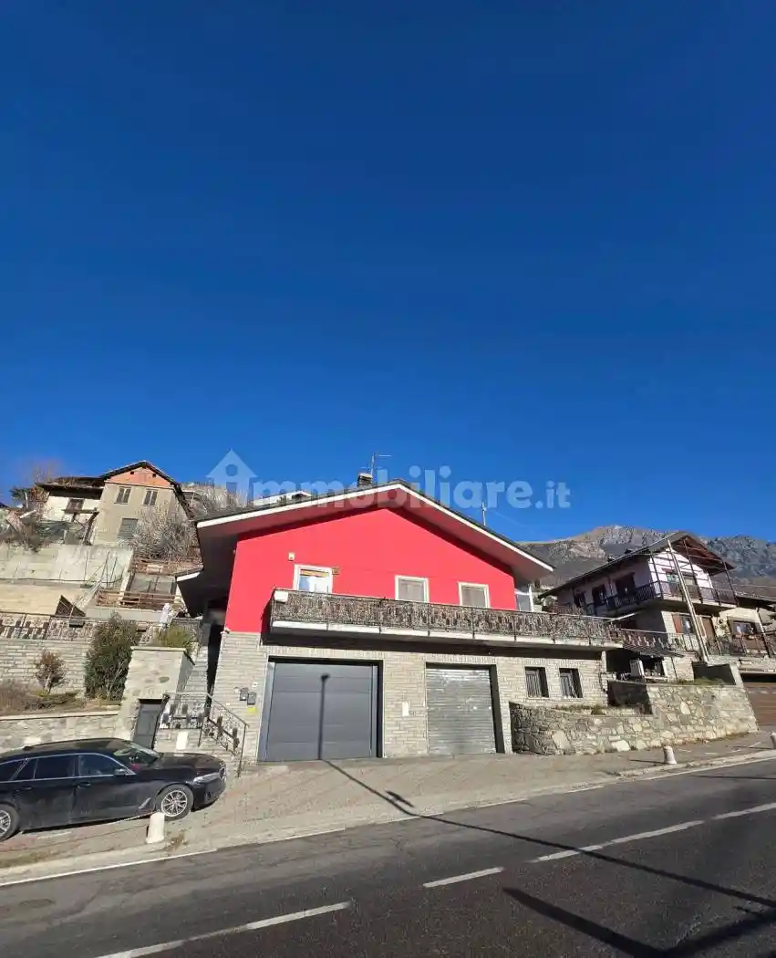 Villa unifamiliare Località Soleil 19/a, Centro, Chatillon - foto 2