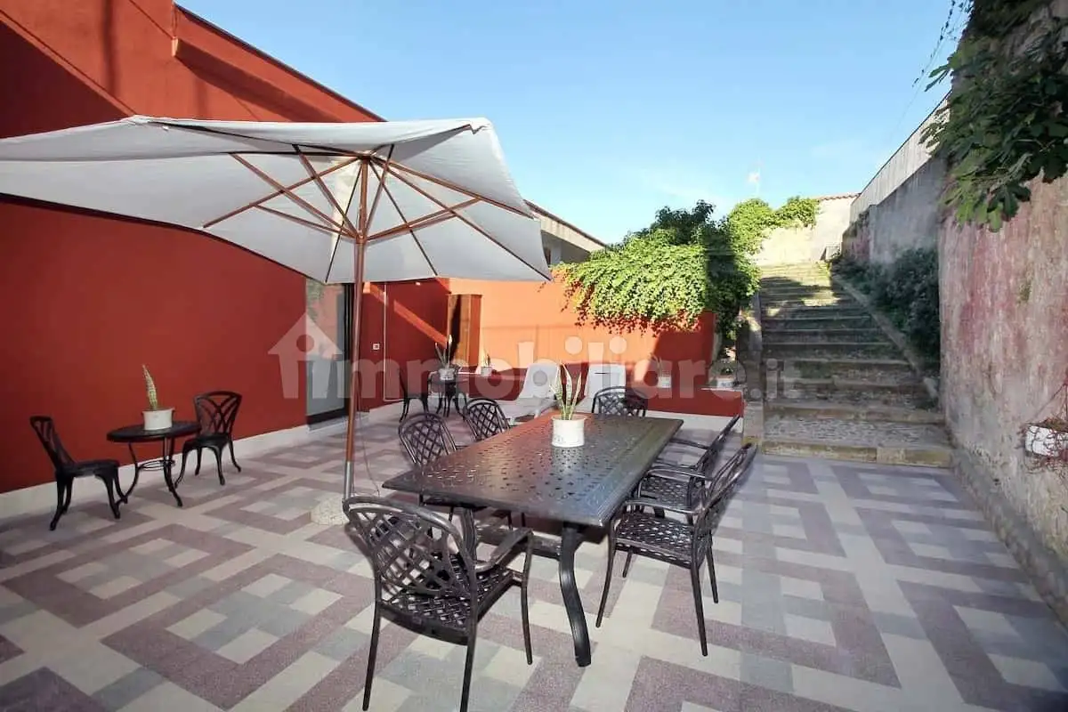 Appartamento in affitto a Caronia