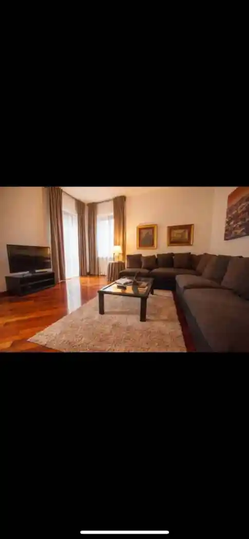 Trilocale via Giuseppe Mazzini, Centro Storico, Verona - foto 3