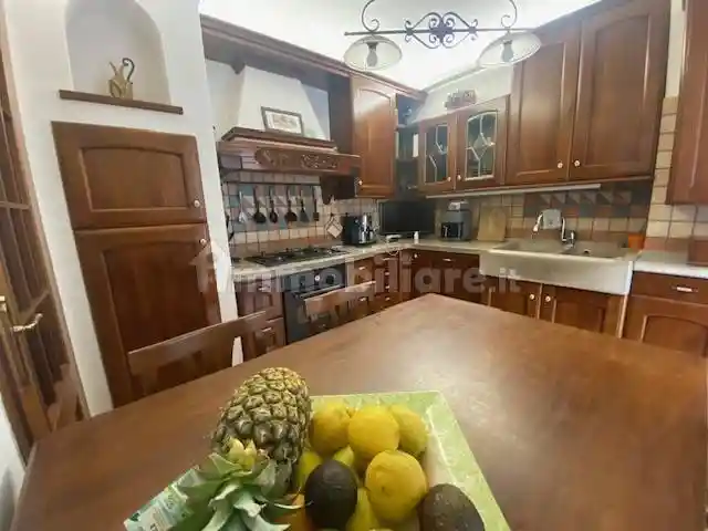 Villa a schiera 4 locali, buono stato, Vertemate con Minoprio - foto 4