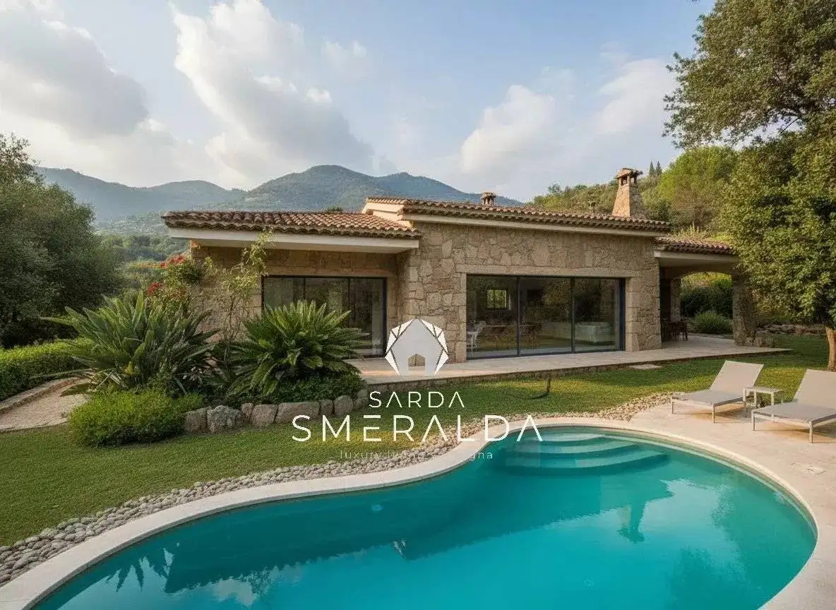 Villa in vendita a Olbia