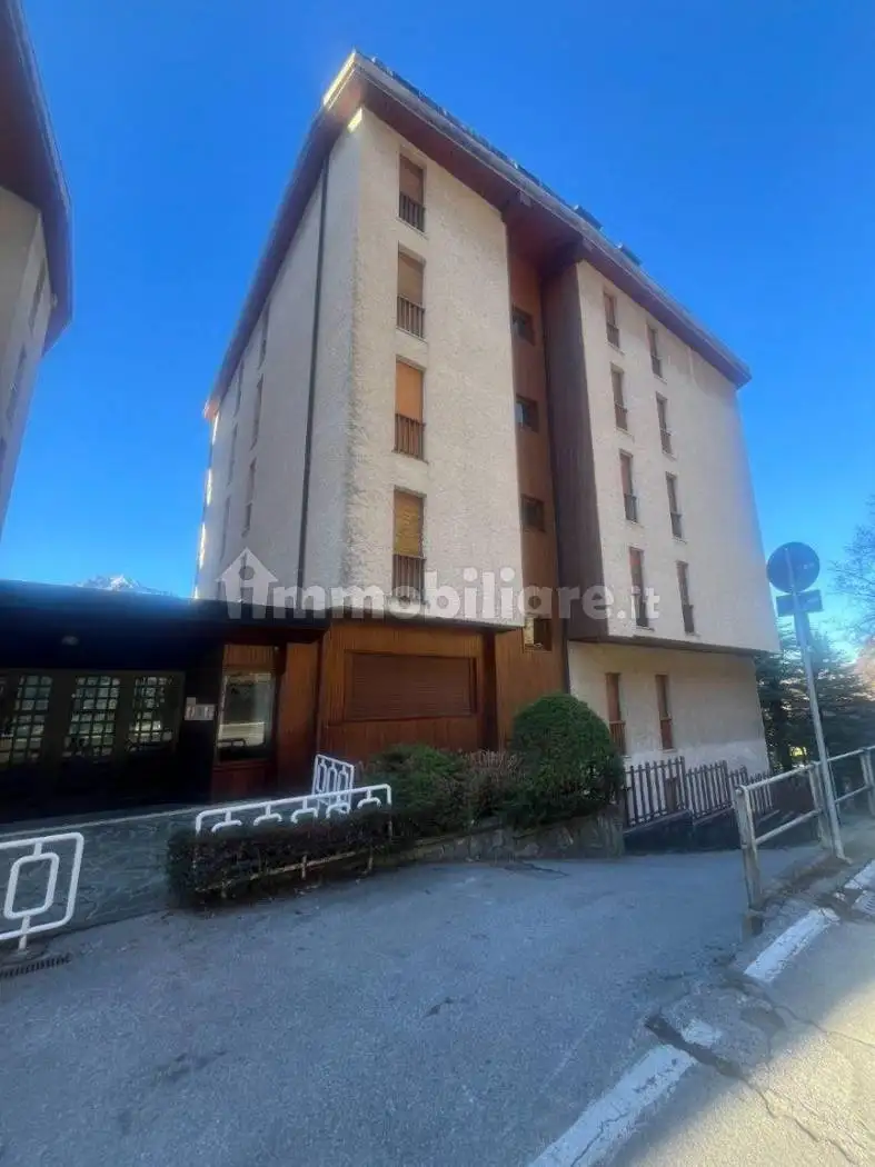 Appartamento in vendita a Barzio