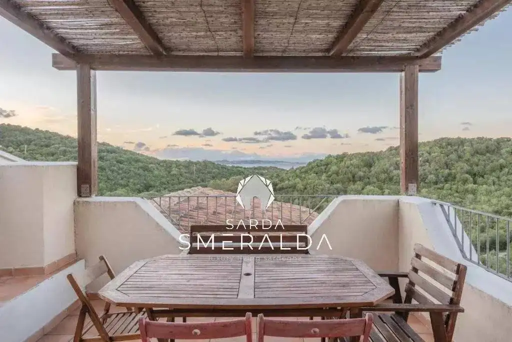 Appartamento in vendita a Arzachena