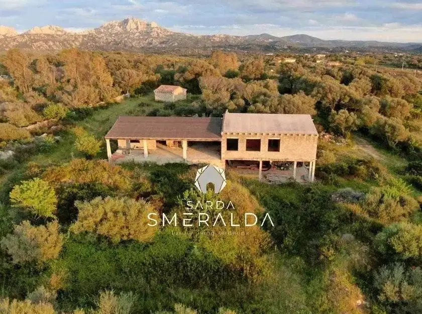 Villa unifamiliare, da ristrutturare, 405 m², Arzachena Paese, Arzachena - foto 2