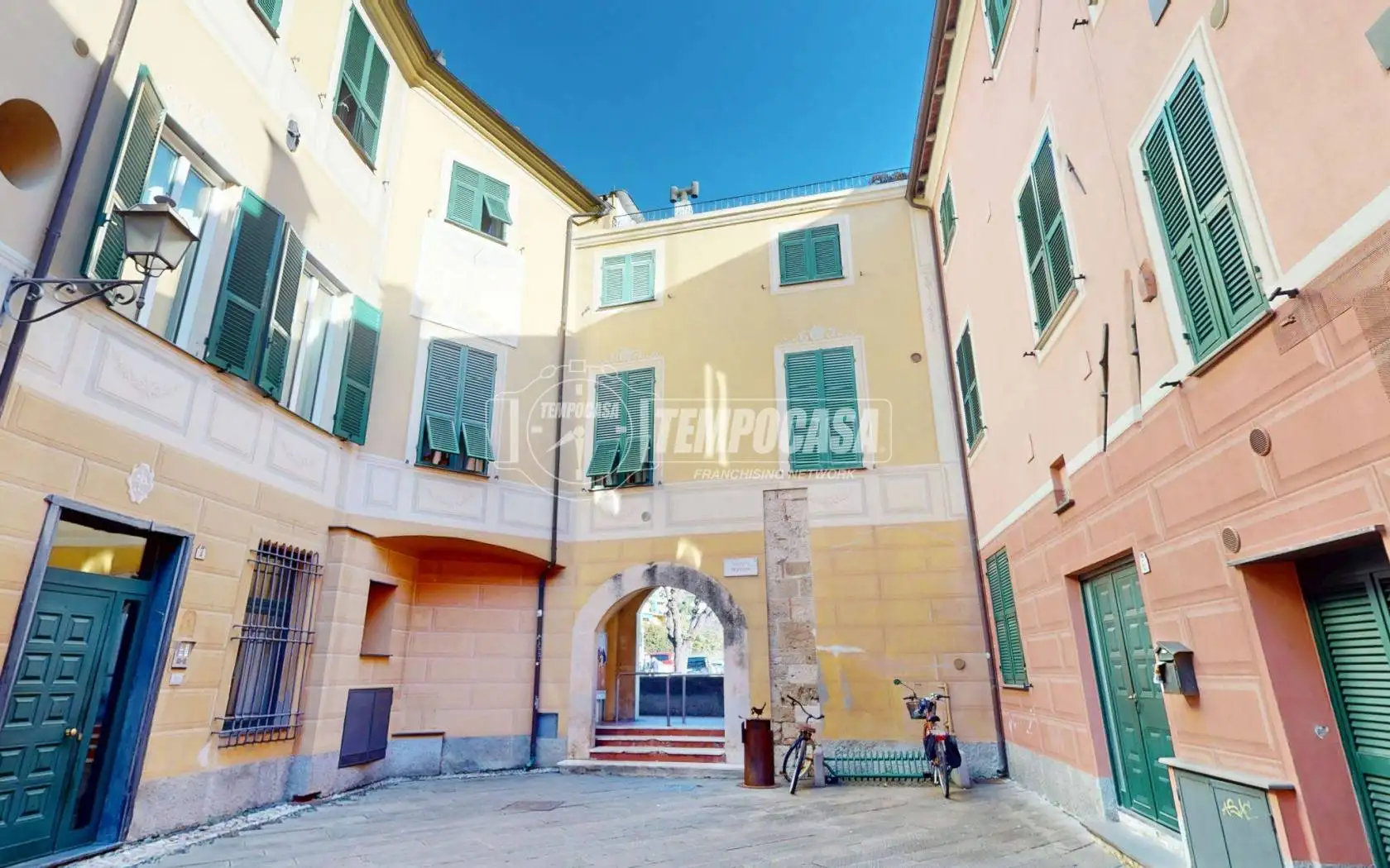 Appartamento in vendita a Finale Ligure