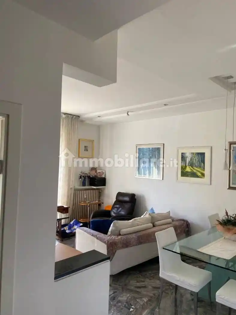 Quadrilocale buono stato, primo piano, Via Covignano - Villaggio Azzurro, Rimini - foto 2