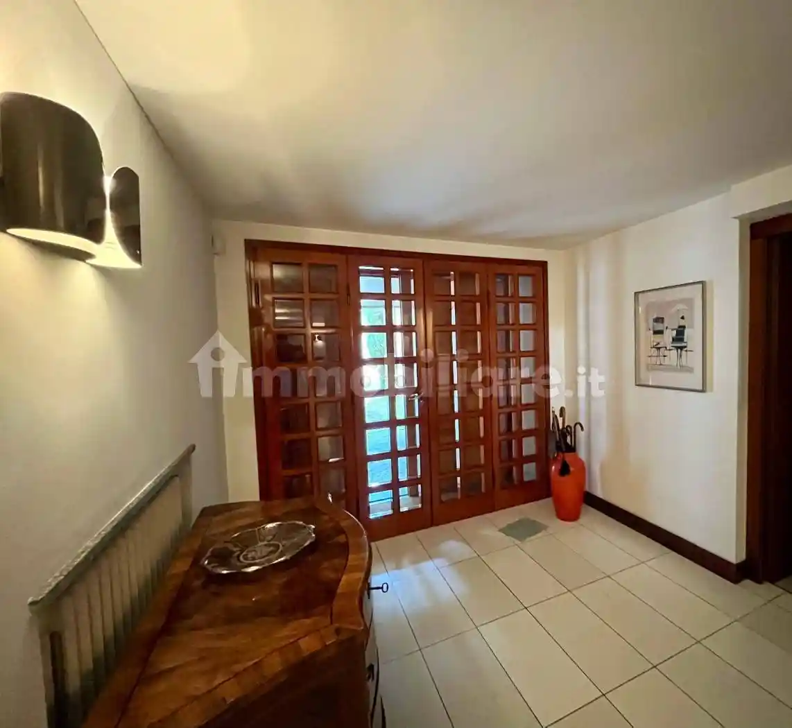 Villa unifamiliare via Ludovico Ariosto, Viale Europa, Varese - foto 2