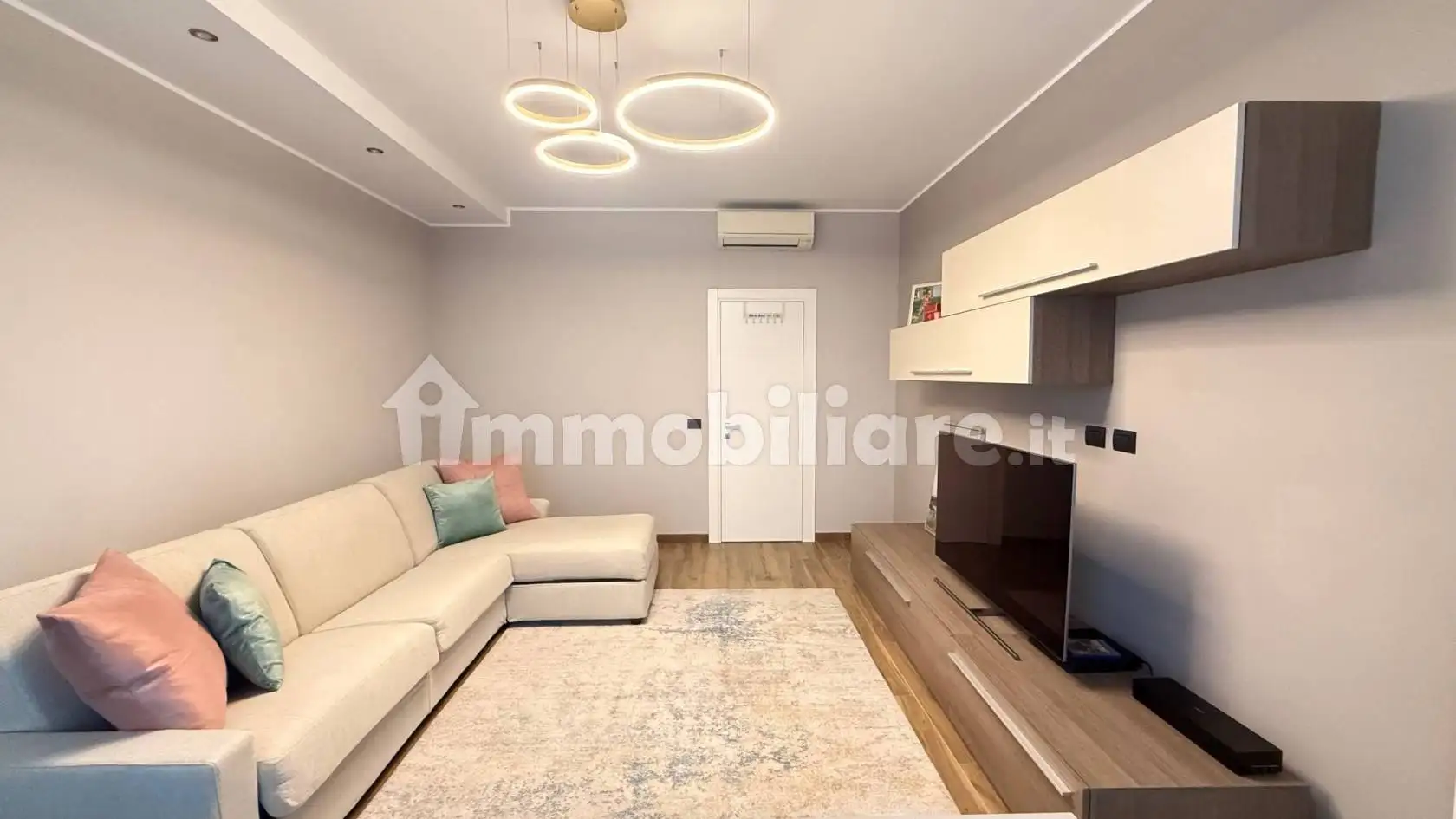 Bilocale via Niccolò Copernico 19, Corsico - foto 2