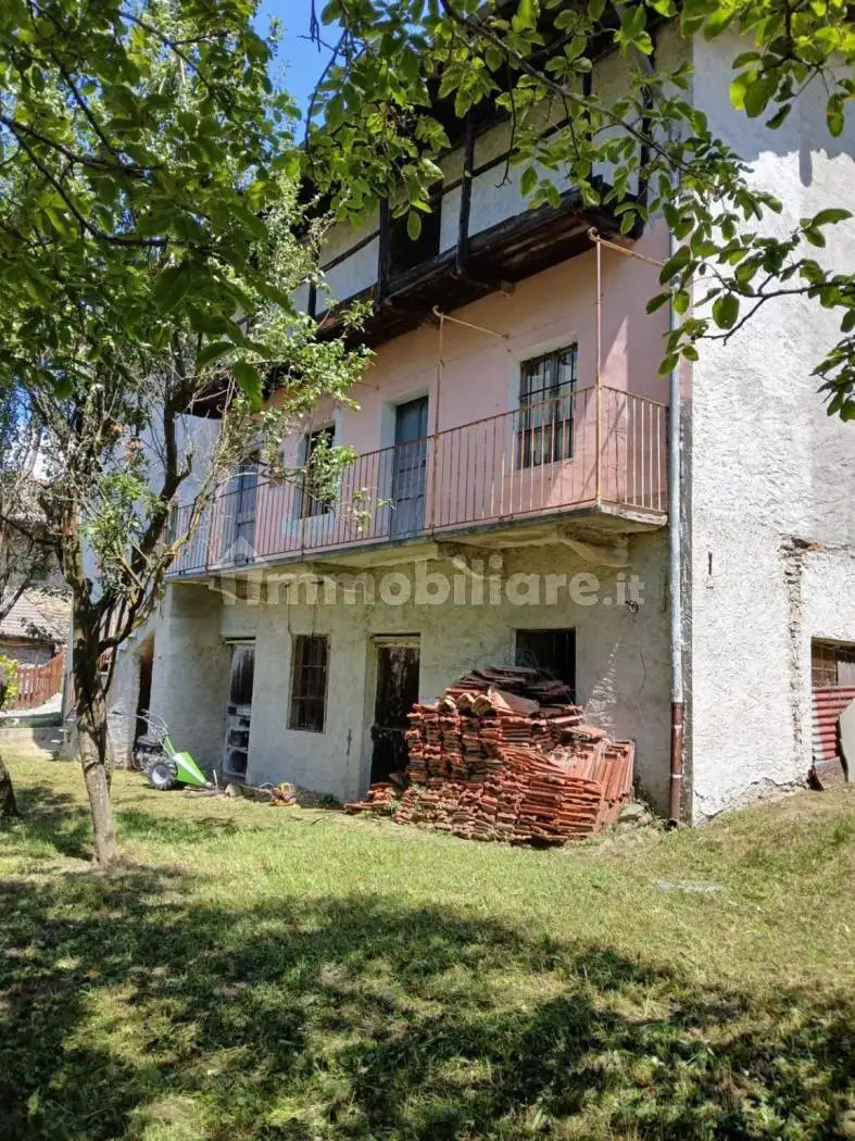 Rustico - Casale in vendita a Mattie