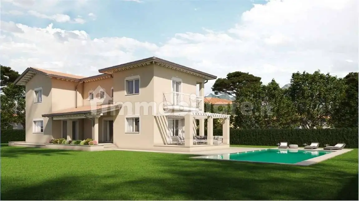 Villa in vendita a Forte dei Marmi