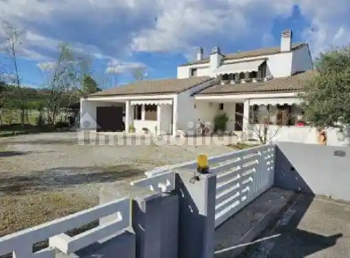 Appartamento all'asta via Mo  sig Longhin, 50, Giavera del Montello - foto 2