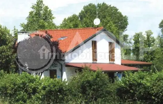 Casa indipendente in asta a Camposampiero