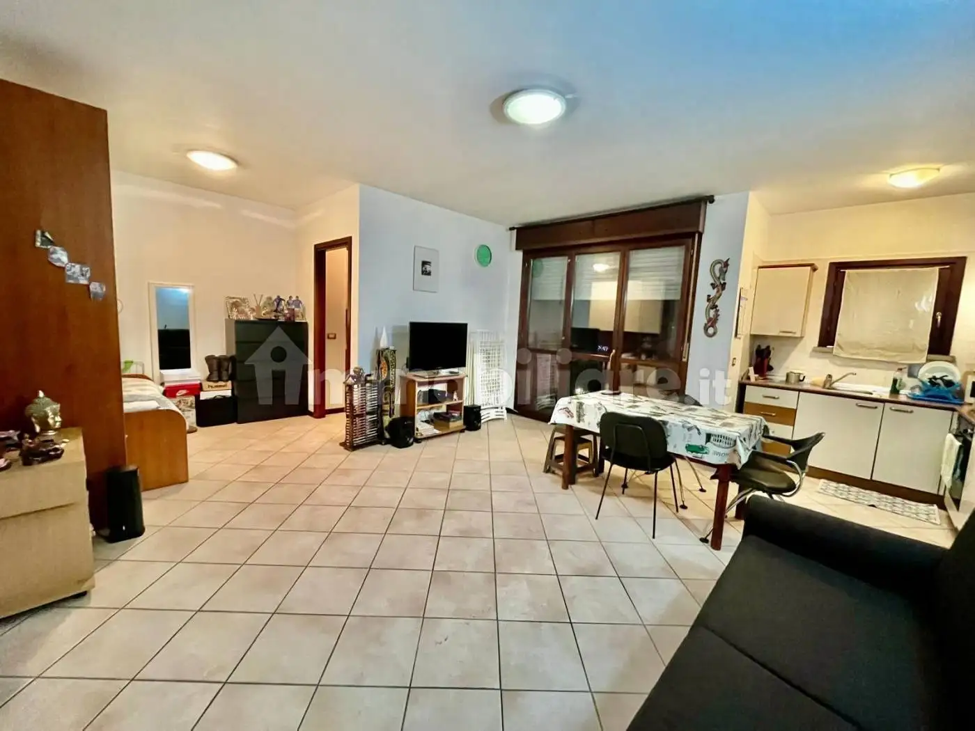 Monolocale buono stato, secondo piano, Centro, Cavriago - foto 3