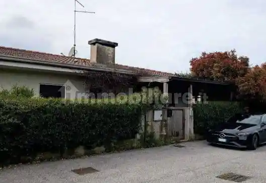 Casa indipendente all'asta via Cesare Augusto, 12, San Michele al Tagliamento - foto 2