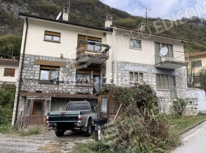 Casa indipendente in asta a Longarone