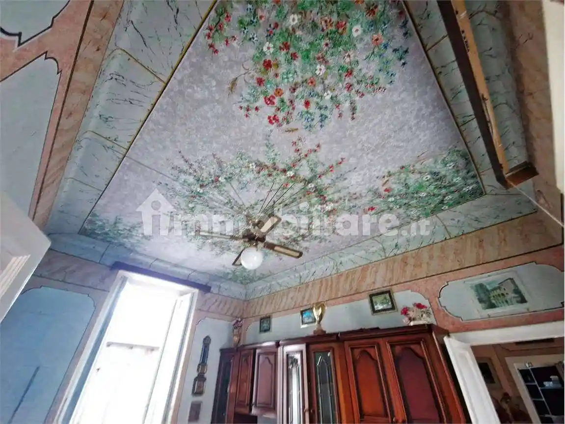 Trilocale via Giuseppe Garibaldi, Comerio - foto 2