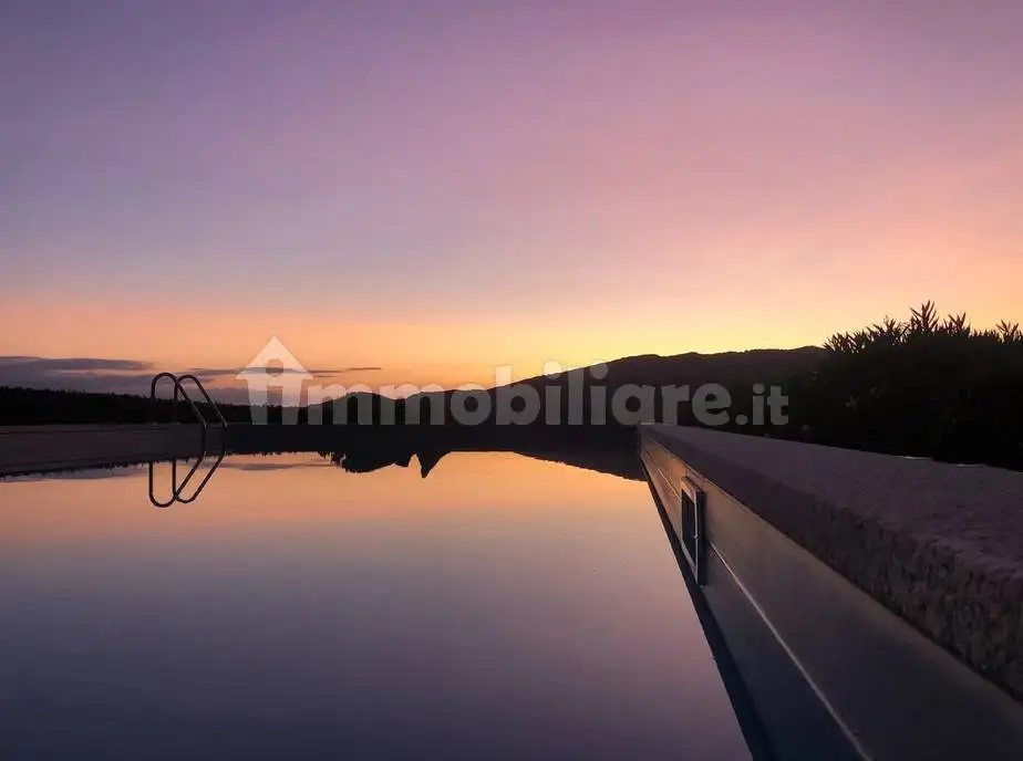 Villa in vendita a Arzachena