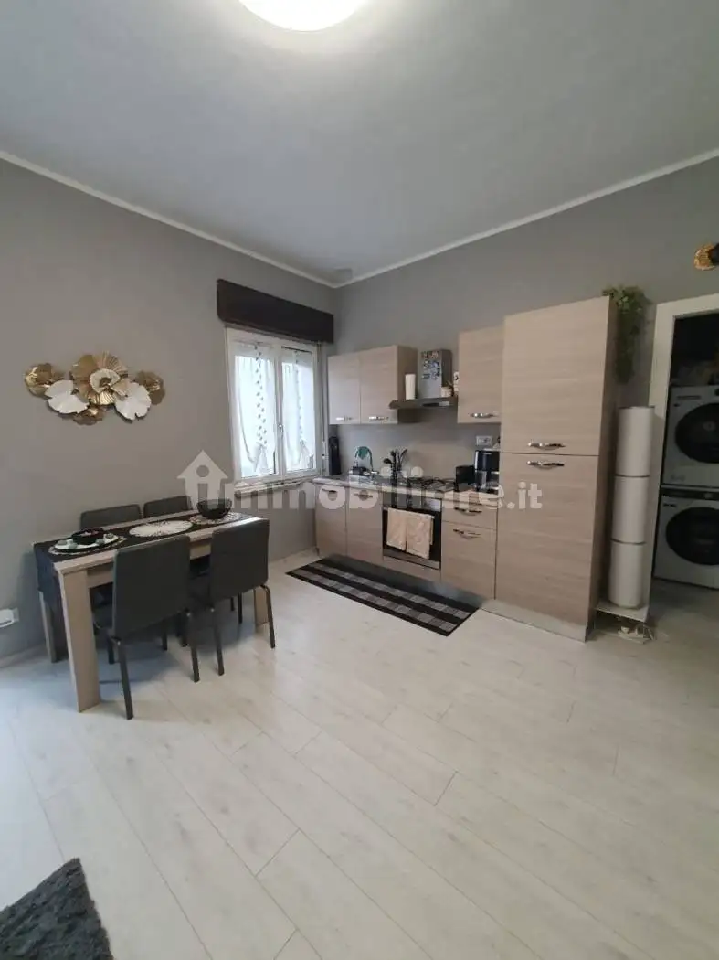 Bilocale piazza Martiri della Libertà 1, Centro, Condove - foto 3