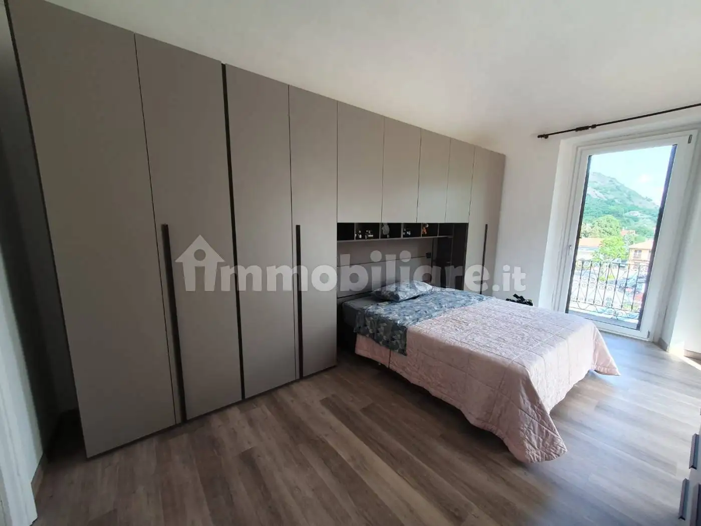 Bilocale piazza Martiri della Libertà 8B, Centro, Condove - foto 2