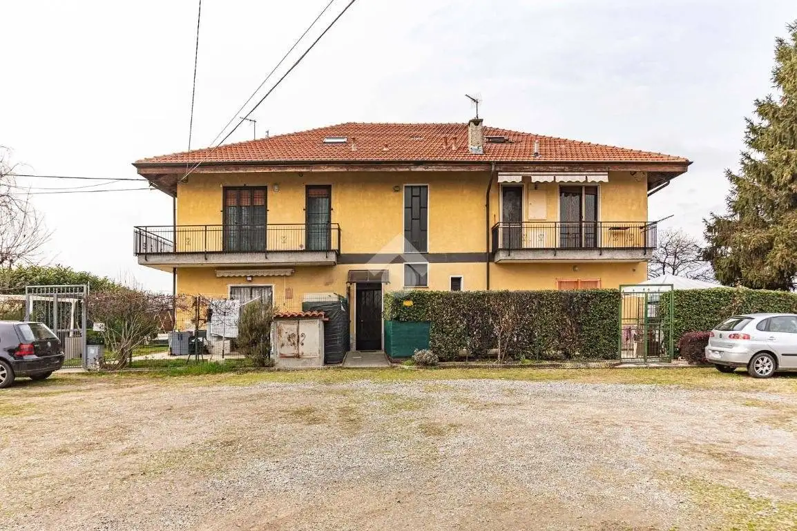 Appartamento in affitto a San Francesco al Campo