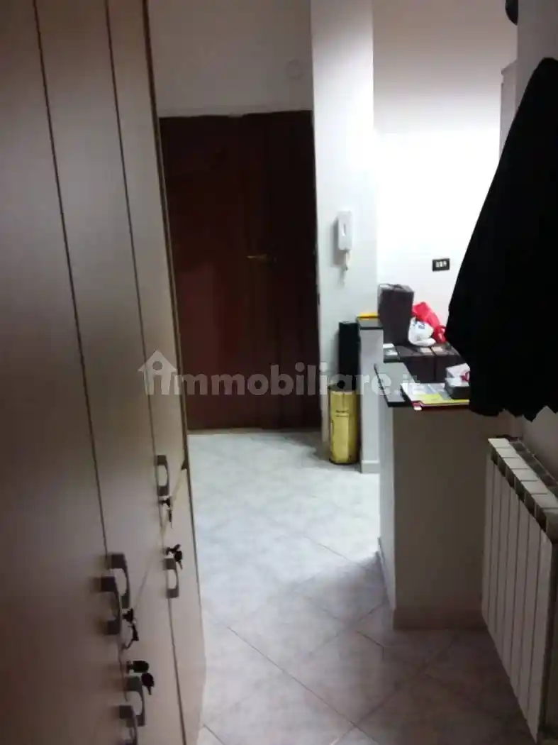 Bilocale via Leonardo Bianchi 16, Zona Ospedaliera, Napoli - foto 2