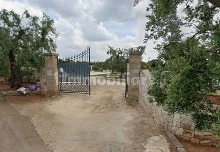 Villa in asta a Ostuni