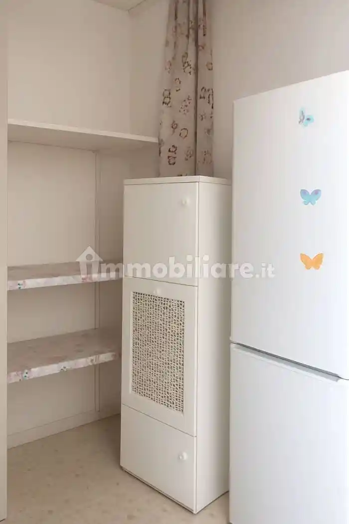 Quadrilocale via Giuseppe Romualdi 1, Nuovo Salario, Roma - foto 4