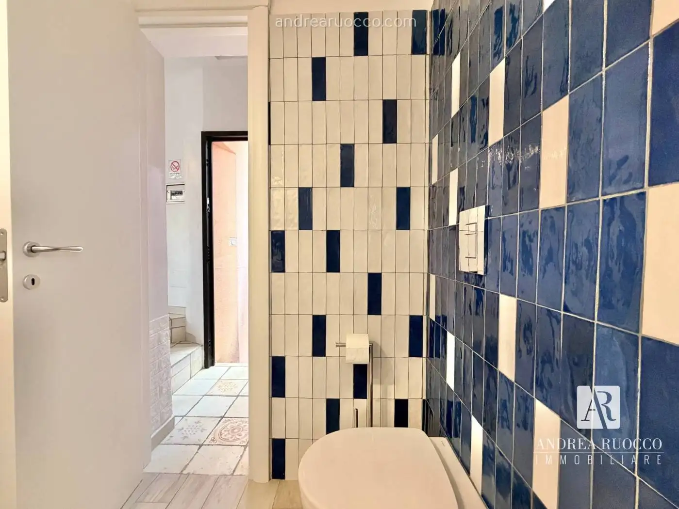 Bilocale via Porta Rateprandi 27, Centro Storico - Teatro Verdi, Salerno - foto 4