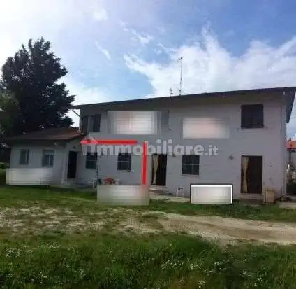 Casa indipendente in asta a Pesaro