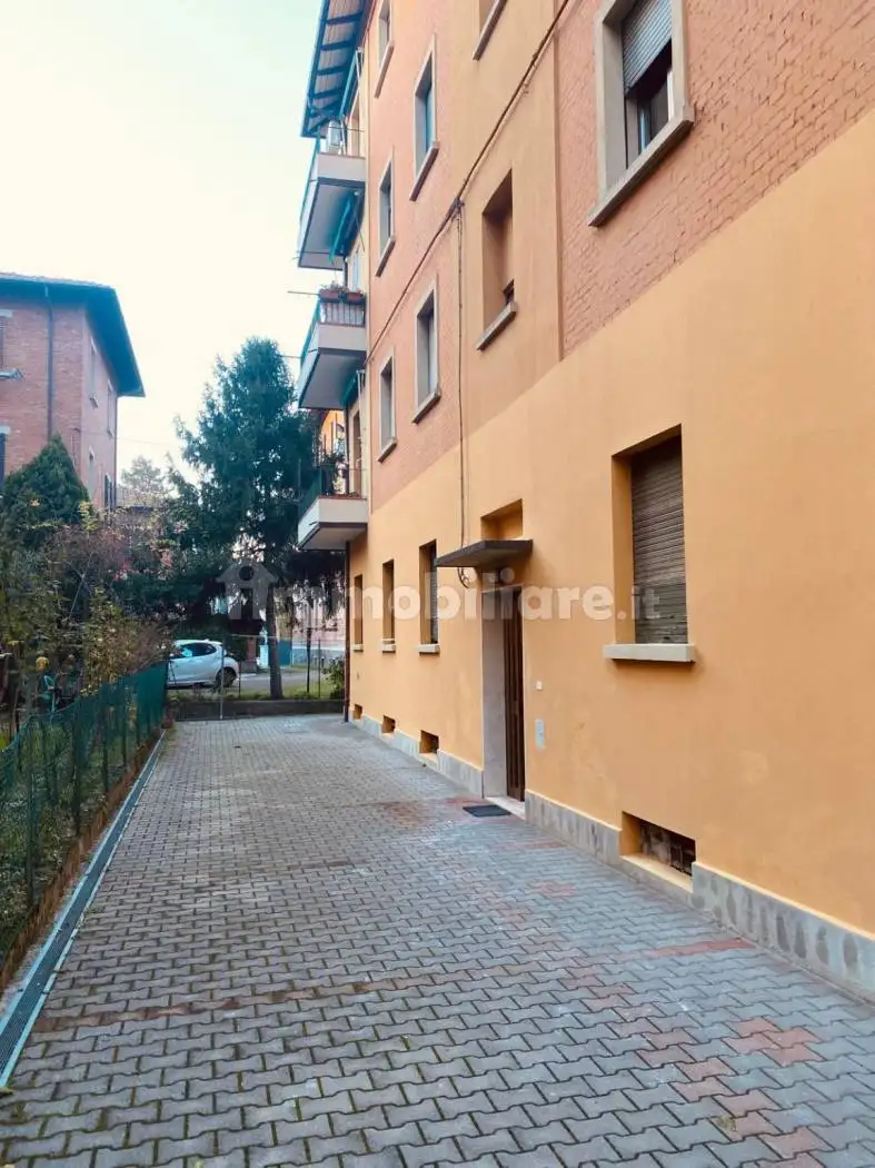 Appartamento in affitto a Bologna