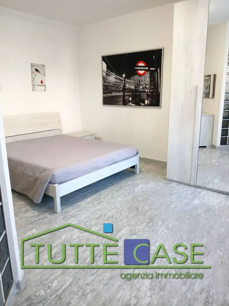 Bilocale via Eugenio di Savoia 5, Centro Storico, Latina - foto 4