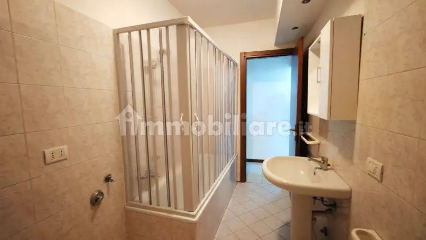 Quadrilocale via della Pace 4, Cirimido - foto 4