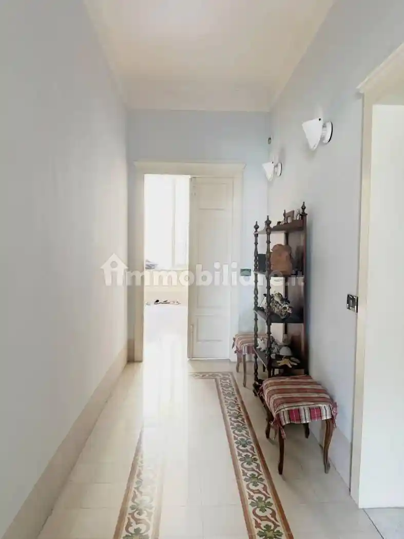 Appartamento buono stato, secondo piano, Piazza Napoleone - San Michele, Lucca - foto 4