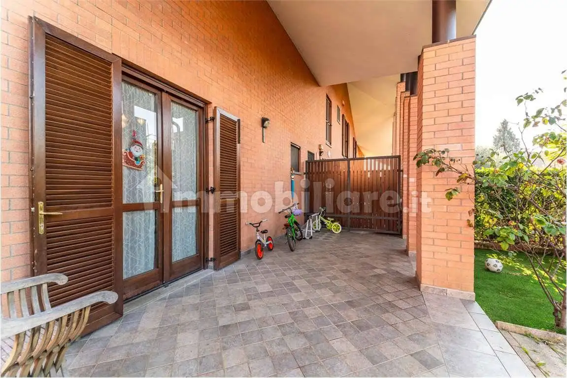 Villa unifamiliare via Carlo Cattaneo, 20, San Lazzaro, Pinerolo - foto 4