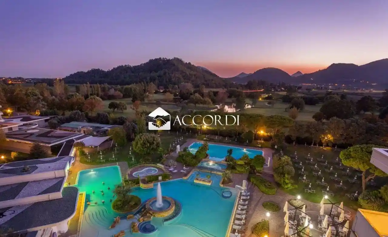 Palazzo - Edificio - foto 3