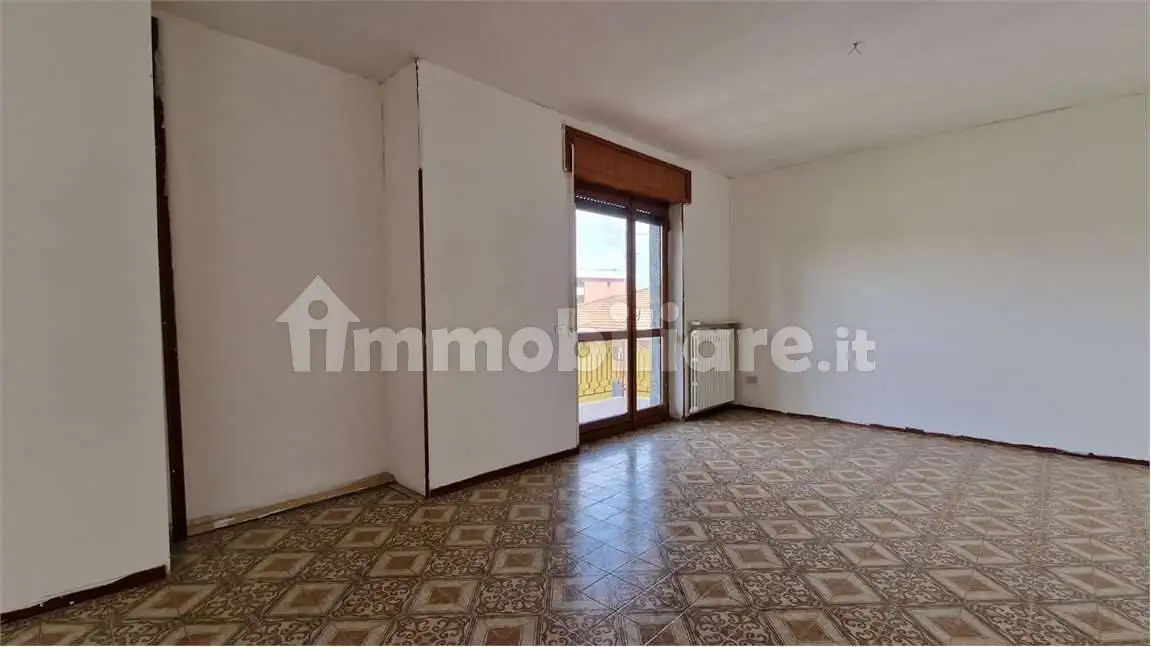 Quadrilocale buono stato, secondo piano, Centro, Borgomanero - foto 4