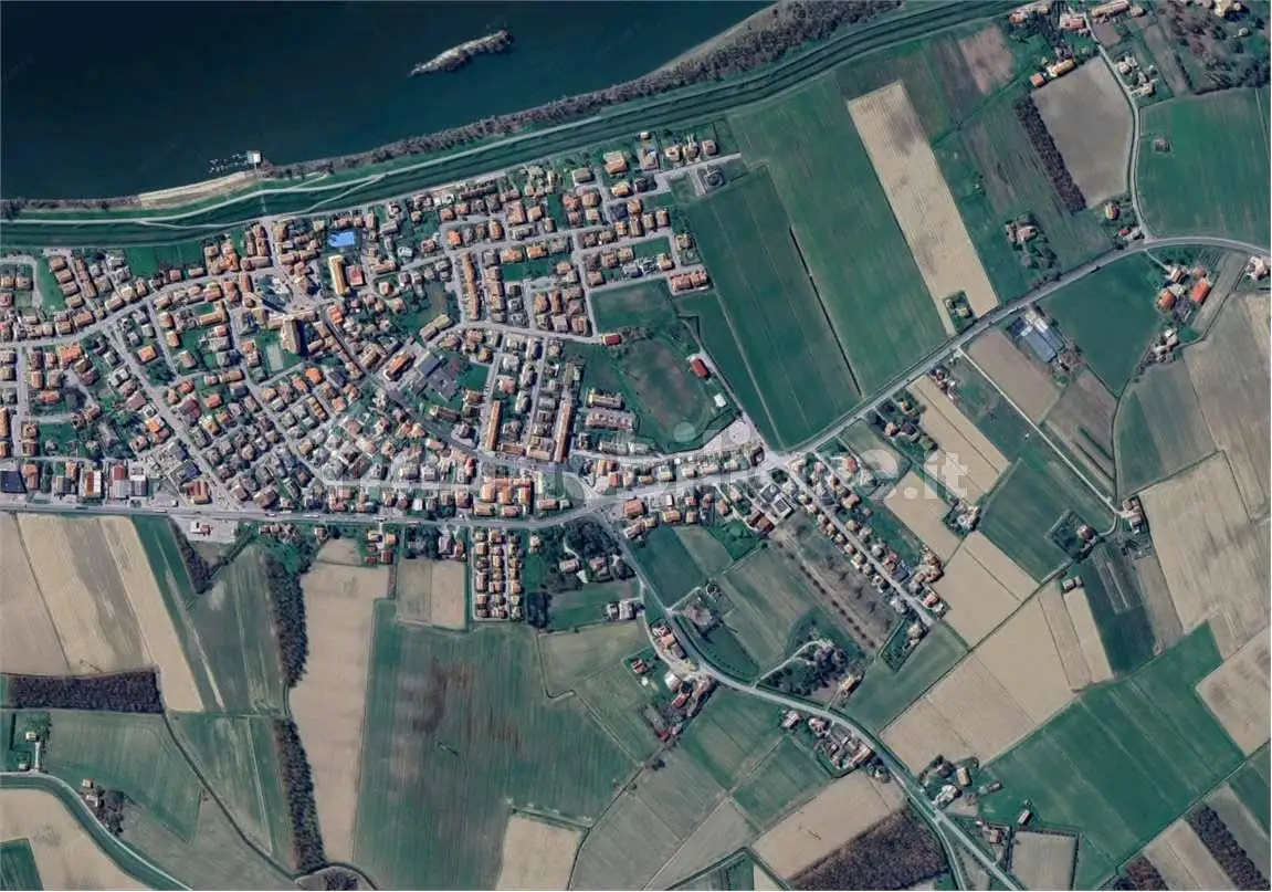 Casa indipendente in asta a Stienta