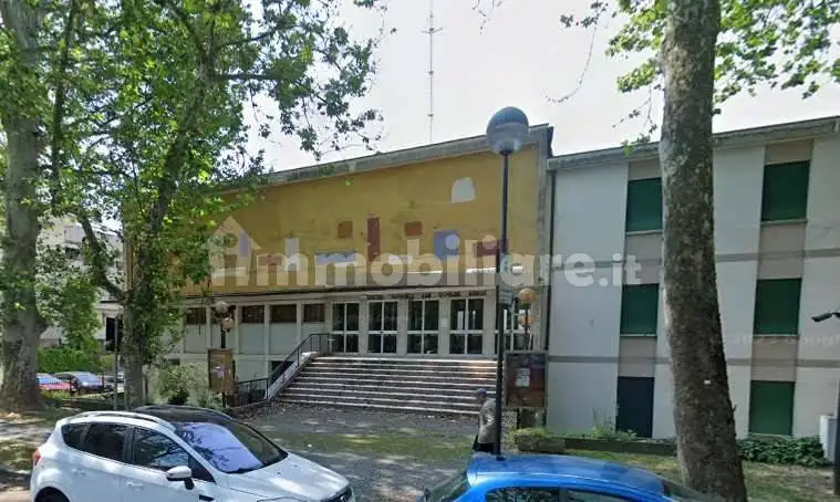 Palazzo - Stabile in asta a Rovigo